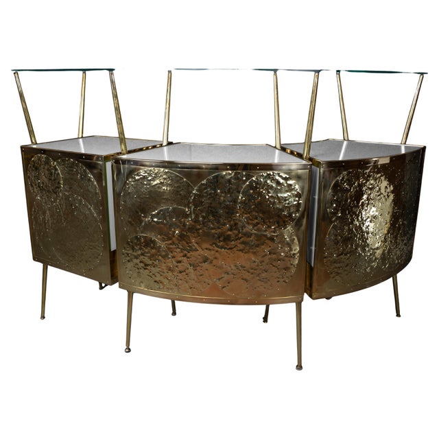 Italian Curved Cocktail Bar in White Murano Glass and Brass from Justfurnituress SRL For Sale - Image 10 of 10