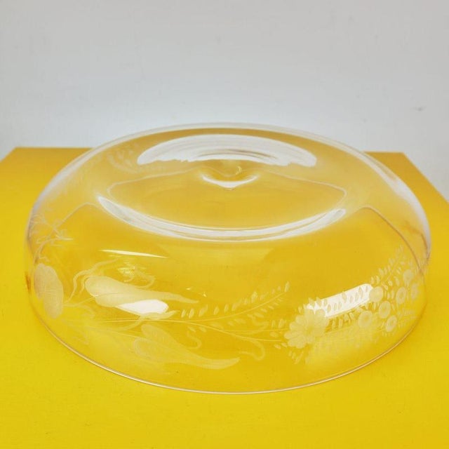 Red Large Murano Glass Centerpiece with Engraved Decor by Carlo Moretti For Sale - Image 8 of 10