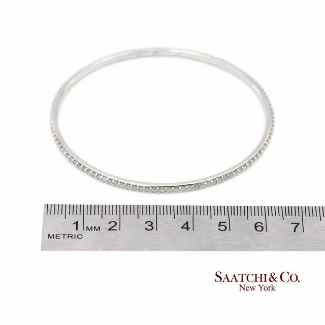 Metal 14k (585) Solid White Gold All Around Natural Diamond Bangle Bracelet For Sale - Image 7 of 10