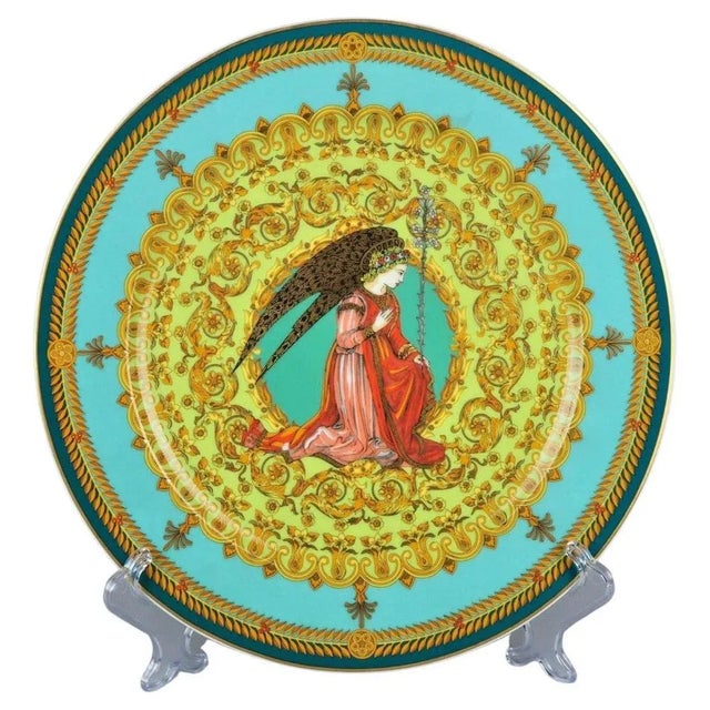 Versace for Rosenthal Lange Gabriel Plate, 1996 20th Century For Sale - Image 5 of 5