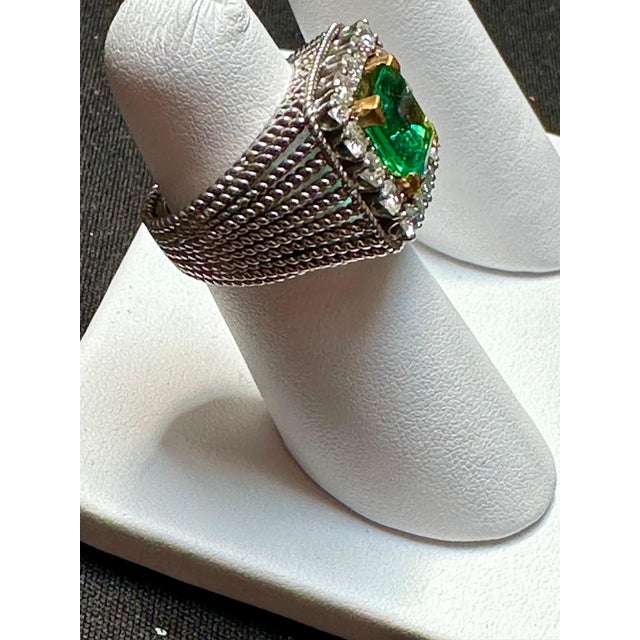 AGL Certified 2.14 Ct Colombian Minor Traditional Emerald & Diamond Ring 18K Yellow Gold A Classic, ring 2.14 Carat...