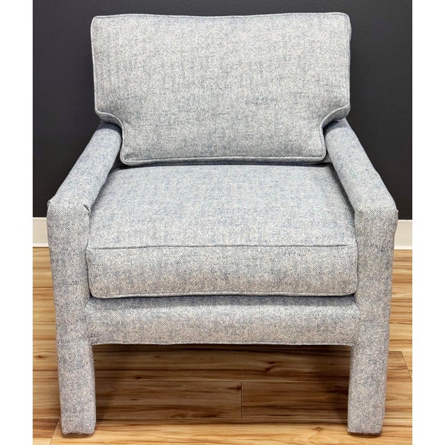 Mid-Century Modern Newly Upholstered Vintage MCM Parsons Chair in Blue Tweed For Sale - Image 3 of 12