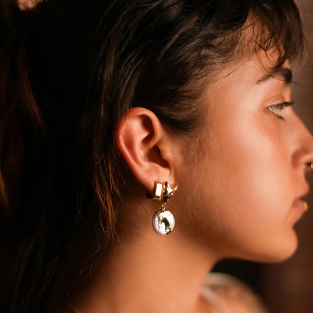 Love Gold Melted & Diamond Heart Stud Pearl Drop Earrings, A Pair For Sale In Miami - Image 6 of 7