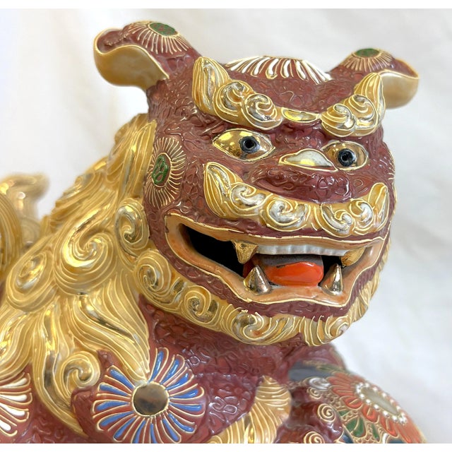 Vintage Japanese Pottery Kutani Foo Dogs in Cinnabar and Gold Colors- A Pair For Sale - Image 10 of 12