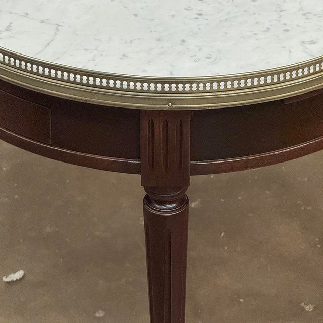 Antique French Louis XVI Mahogany Marble Top Bouillotte Table For Sale In Dallas - Image 6 of 16