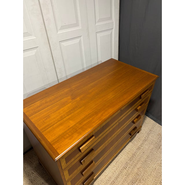 Chest of Drawers, Style United Kingdom For Sale - Image 9 of 18