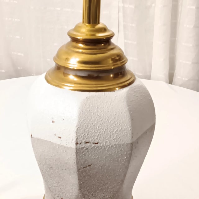 Vintage Mid 20th Century White and Grey Color Ceramic and Brass Lamp For Sale - Image 4 of 16