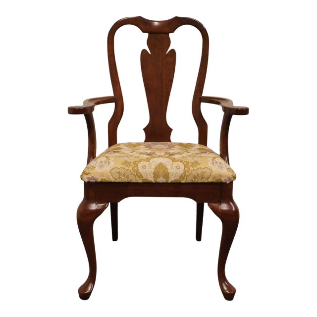 Cresent Furniture Solid Cherry Traditional Queen Anne Style Dining Arm Chair For Sale
