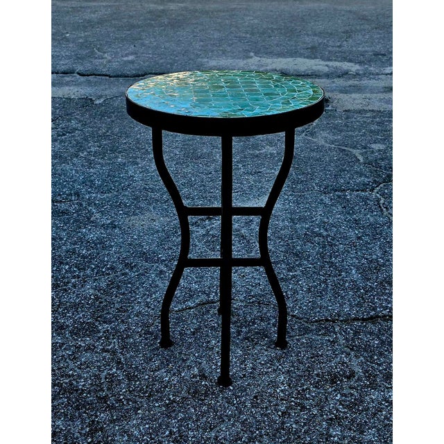 2020s 16" Mini Moroccan Mosaic Accent Table – Emerald Aqua Tile Top For Sale - Image 5 of 9