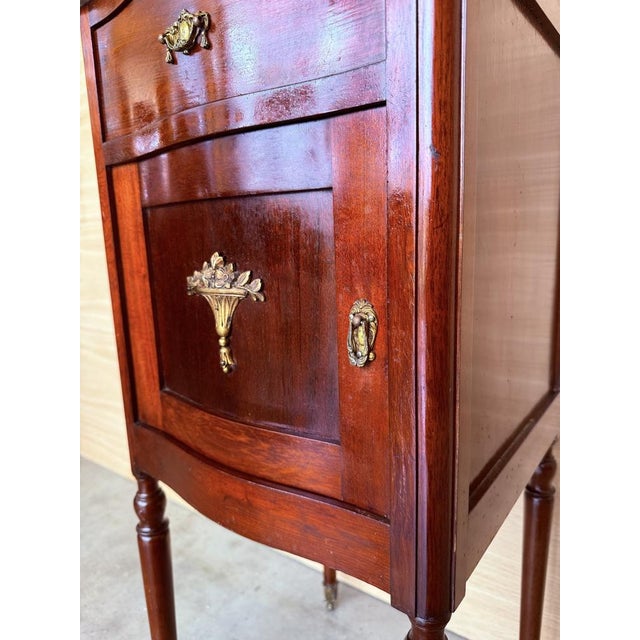 Brown Art Nouveau Mahogany Nightstands with Crest Marble Top, 1900s, Set of 2 For Sale - Image 8 of 11