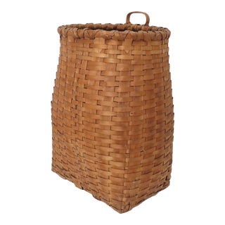 Large Antique American Hand Woven Wood Splint Maine Backpack Basket Circa Early 20th Century For Sale