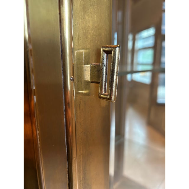Mid-Century Modern 1970s Mid Century Rare Brass Vitrine Display Cabinet by Mastercraft, Attributed For Sale - Image 3 of 7