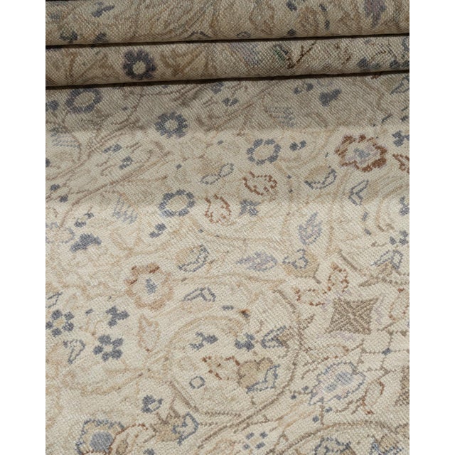 Vintage Circa 1940 Ivory Turkish Sivas Rug 8ft 10in X 12ft 2in For Sale In New York - Image 6 of 14