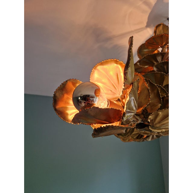 Large Brutalist Brass Chandelier with Floral Decoration, 1970s For Sale - Image 17 of 18