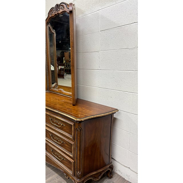 Vintage Drexel Heritage Brittany Collection French Provincial Louis XV Dresser For Sale - Image 10 of 17