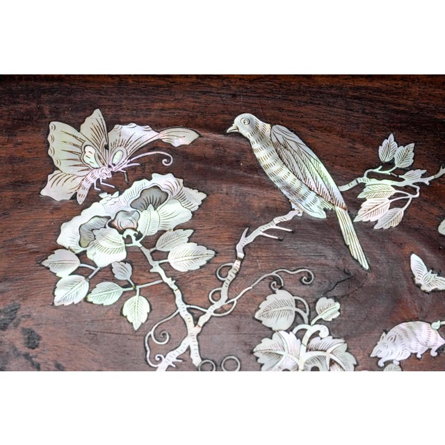 Nice 19th-Century Antique Chinese Mother of Pearl Inlay Wood Box Asian China For Sale - Image 4 of 16