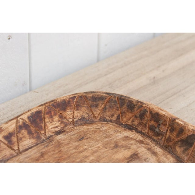 19th Century Oval Tribal Carved Wood Bowl For Sale - Image 5 of 10