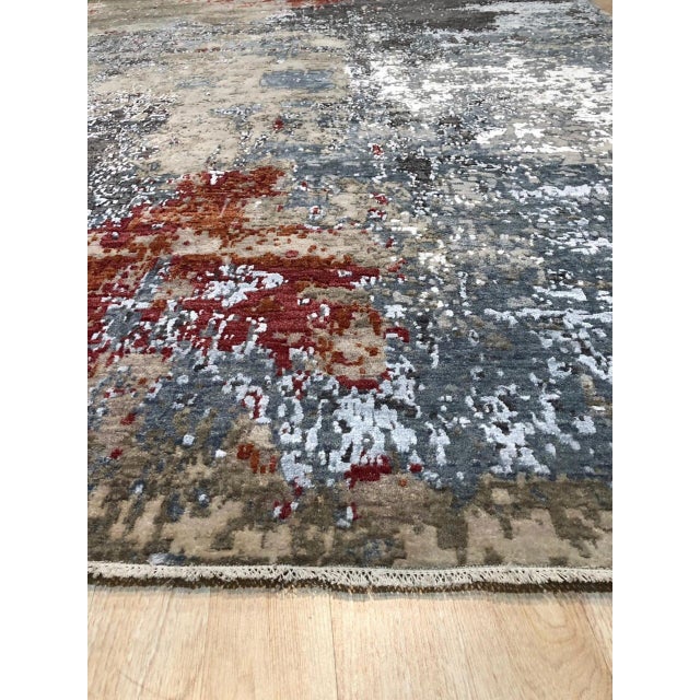 Kira Sophie Gray Hand-Knotted Wool Rug Carpet, Abstract Contemporary Design For Sale - Image 4 of 6