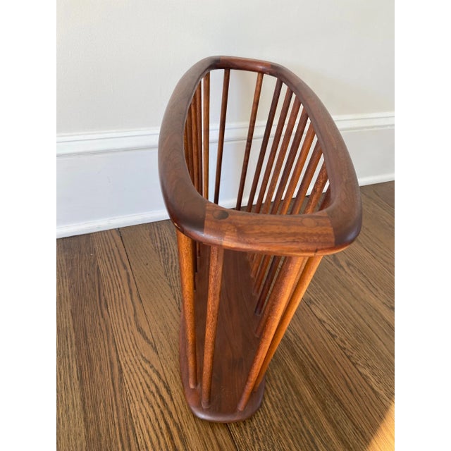 1960s Arthur Umanoff Walnut Magazine Rack For Sale In Los Angeles - Image 6 of 10