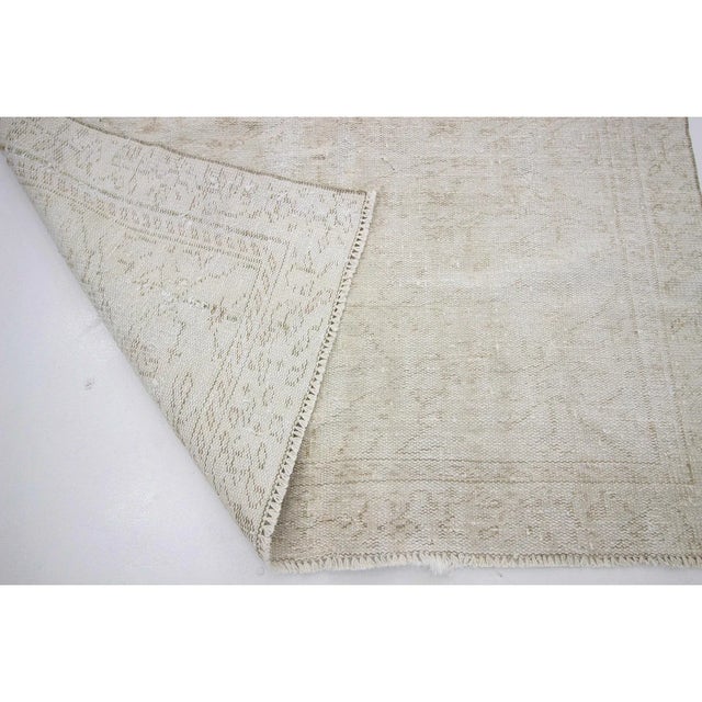 Mid 20th Century 1960s Vintage Faded Turkish Rug- 4′11″ × 8′ For Sale - Image 5 of 7