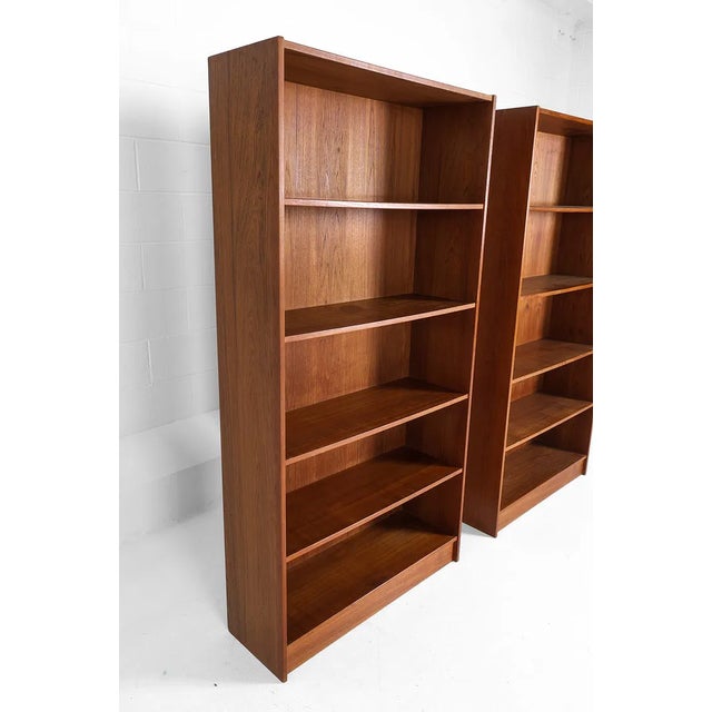 1960s Pair of Danish Modern Teak Bookcases in Style of Sejling For Sale In Philadelphia - Image 6 of 16