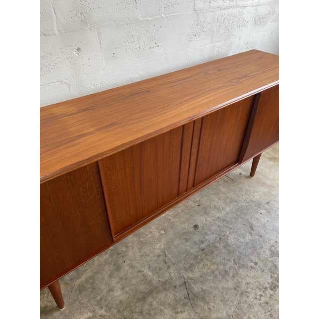 Wood Danish Mid Century Modern Sideboard or Tv Console For Sale - Image 7 of 7