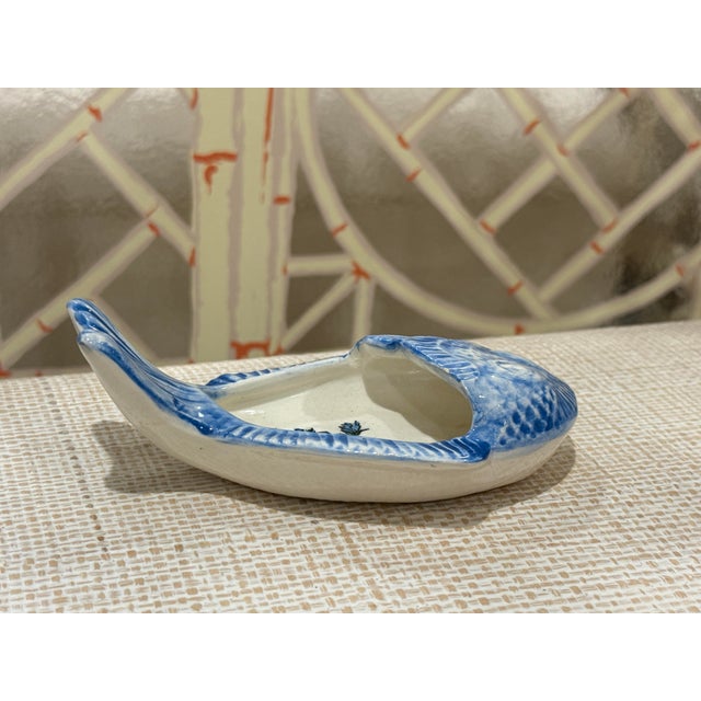 Ceramic Palm Beach Au Bon Gout Madeline Ryan Fish Cachepot For Sale - Image 7 of 12