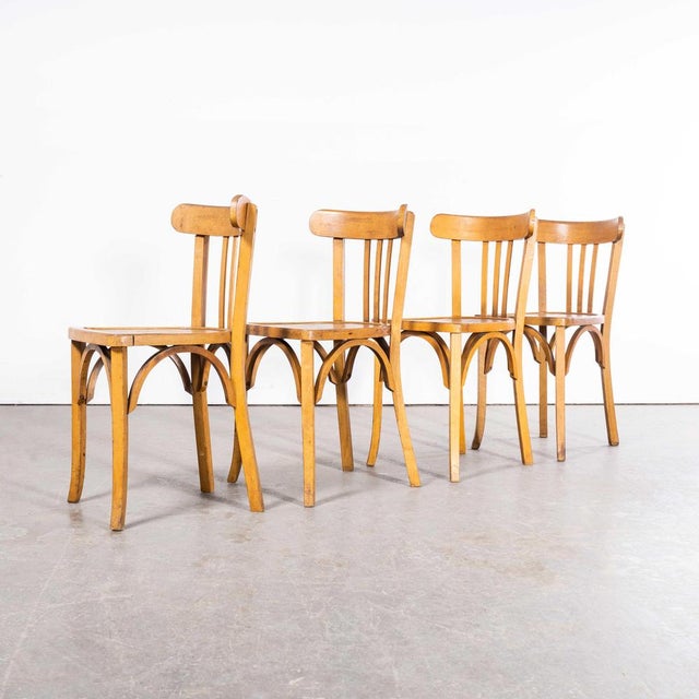 Wood Bentwood Tri Back Dining Chairs in Honey from Baumann, 1950s, Set of 4 For Sale - Image 7 of 10