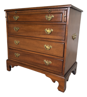 Kittinger Williamsburg Adaptation Mahogany 4 Drawer Bachelor Chest