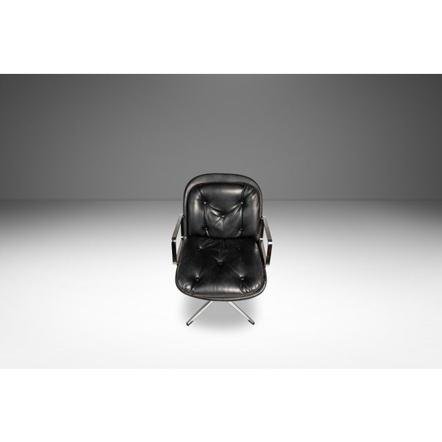 Chrome Mid-Century Modern High-Stance Office Chair in Chrome and Vinyl After Charles Pollock, Usa, C. 1960's For Sale - Image 8 of 18