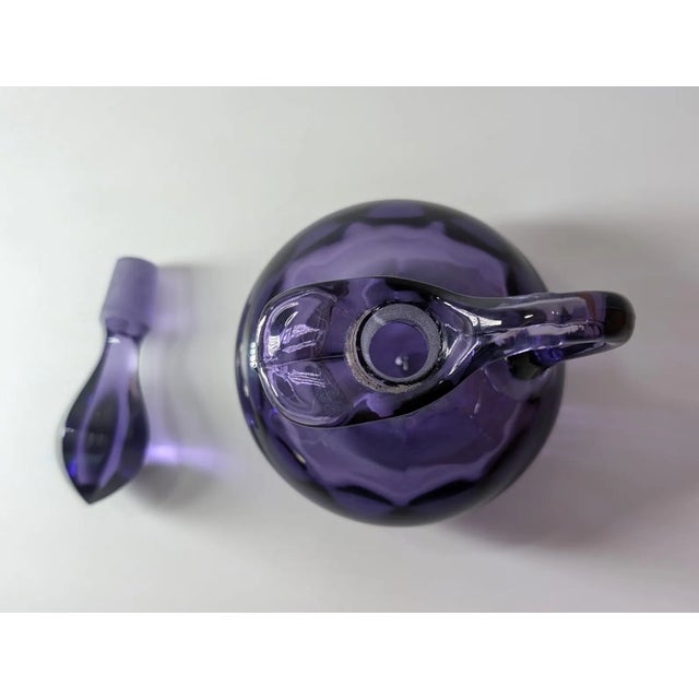 Mid 20th Century Mid 20th Century Mid Century Modern Heisey & Co. Yeoman Cruet Hawthorne Orchid With Stopper For Sale - Image 5 of 9