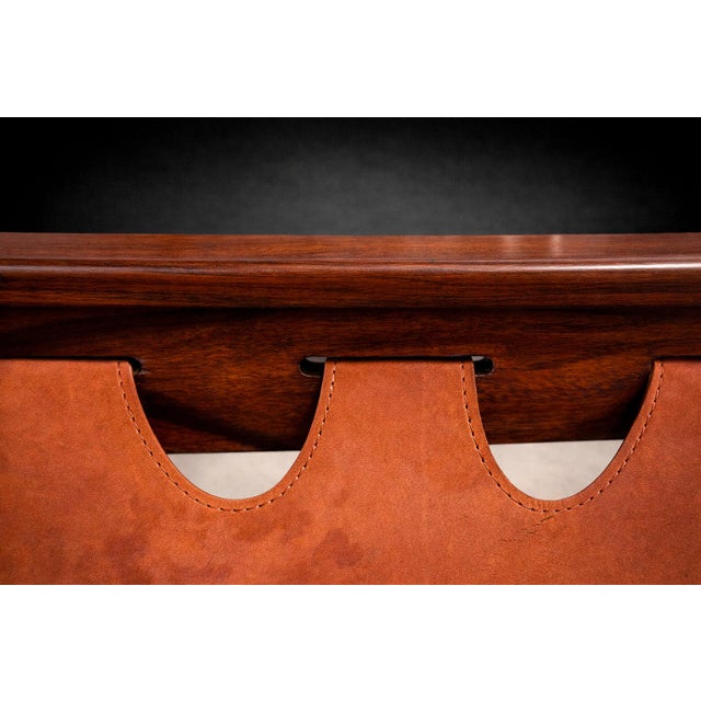 Sergio Rodrigues Armchairs “Kilin” in Hardwood & Leather, Sergio Rodrigues, 1960s - Lot 595A For Sale - Image 4 of 17