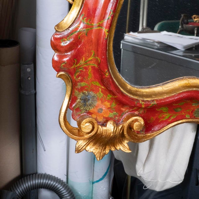 Venetian style mirror with chinoiserie motif For Sale - Image 4 of 9