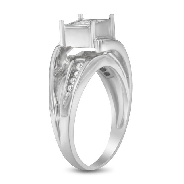Early 21st Century 10K White Gold 1/3 Cttw Invisible Set Princess-cut Diamond Cluster Bypass Ring - Ring Size 8 For Sale - Image 5 of 7