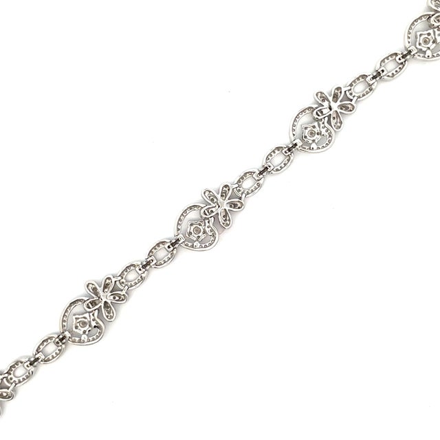 Metal 18k Gold 2.78 Carat Total Weight Diamond Floral Bracelet For Sale - Image 7 of 9