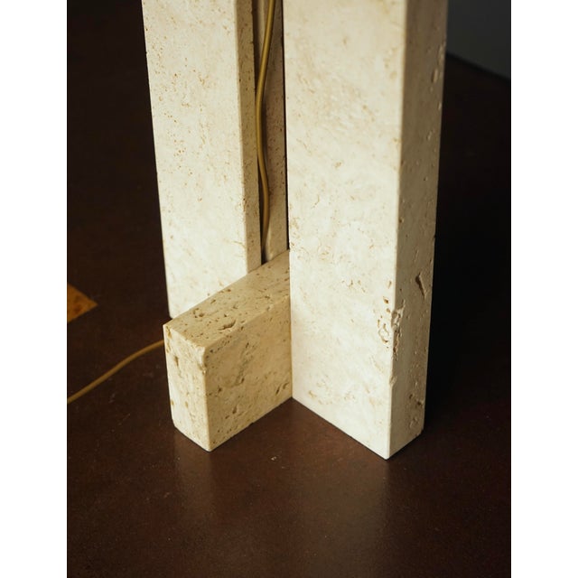 Metal Mid-Century Modern Table Lamp in Travertine, Italy, 1970s For Sale - Image 7 of 12