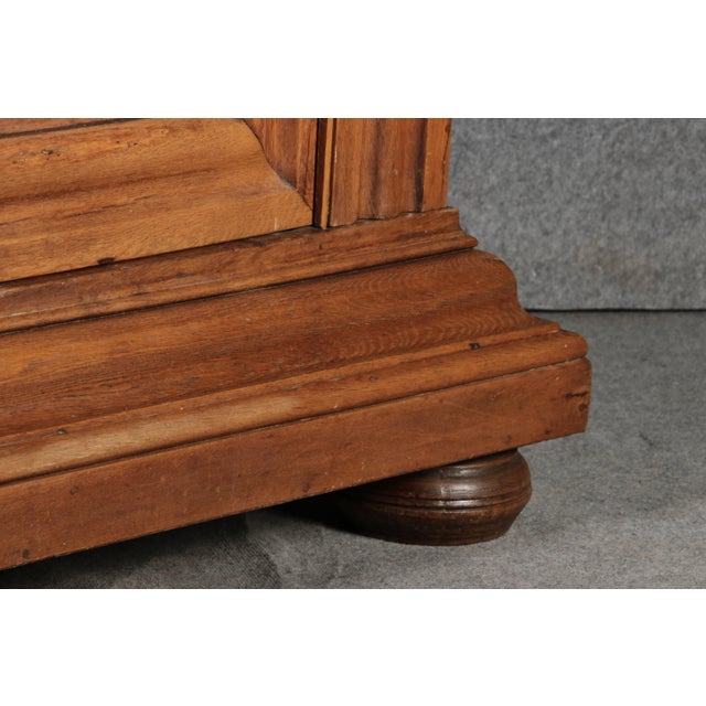 Antique Wave Cabinet in Oak, 1750 For Sale - Image 18 of 18