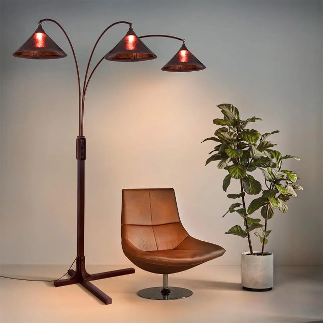 Originally designed in 1999 by Mervin Weitz, the Mica 3 Light Arc Floor Lamp has long been one of our most popular...