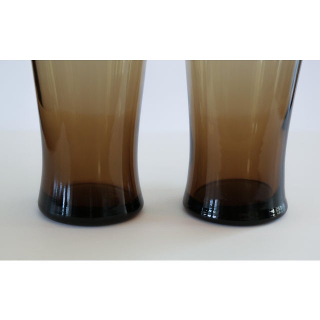 Vintage Anchor Hocking Linden Mocha Tawny Brown Glass Flared Tumblers – 16oz, Retro Mid-Century Style For Sale - Image 17 of 18
