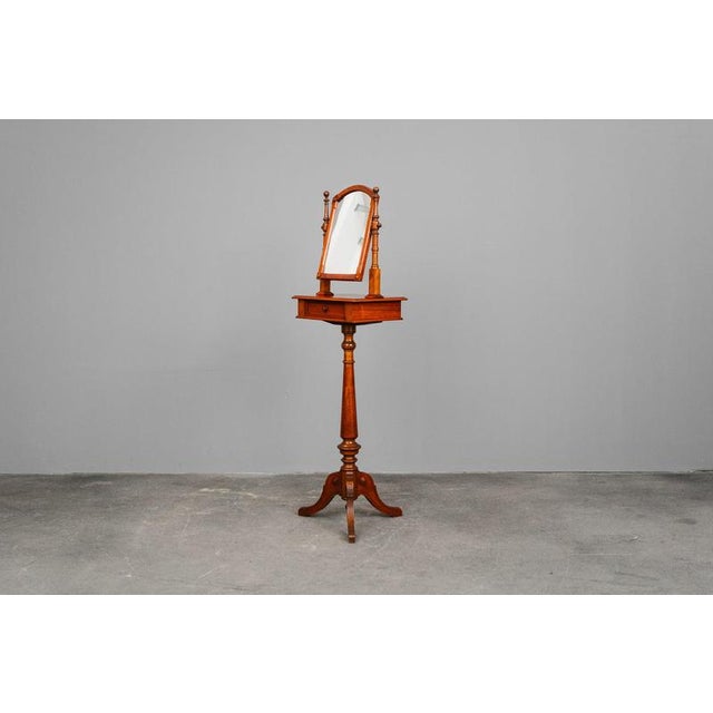 Gründerzeit Shaving Mirror in Walnut, Late 19th Century For Sale - Image 6 of 18