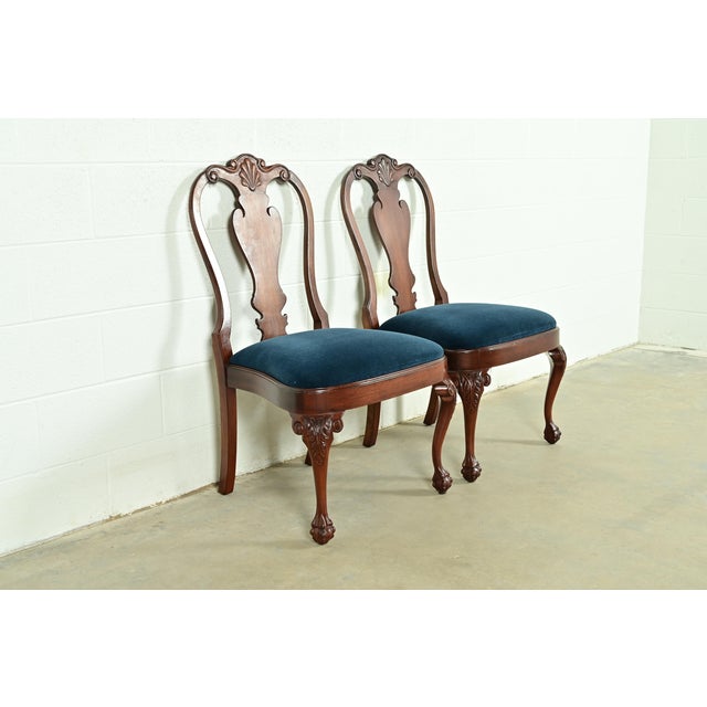 Smith & Watson Smith & Watson Georgian Carved Mahogany Side Chairs or Dining Chairs, Pair For Sale - Image 4 of 15