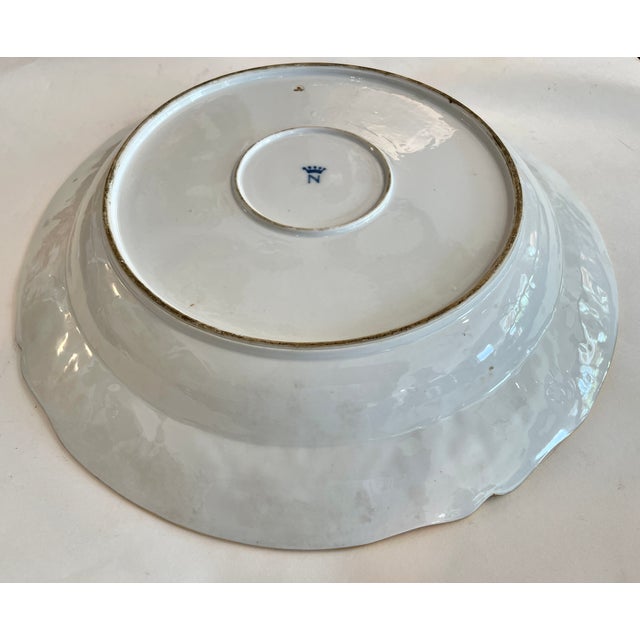 Antique Ernst Bohne Söhne Capodimonte-Style Armorial Porcelain Charger 14" For Sale - Image 14 of 16
