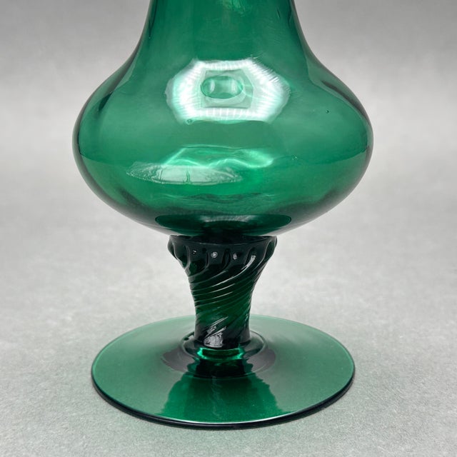Vintage Italian Empoli Emerald Green Art Glass Bud Vase With Twisted Stem For Sale In New York - Image 6 of 8