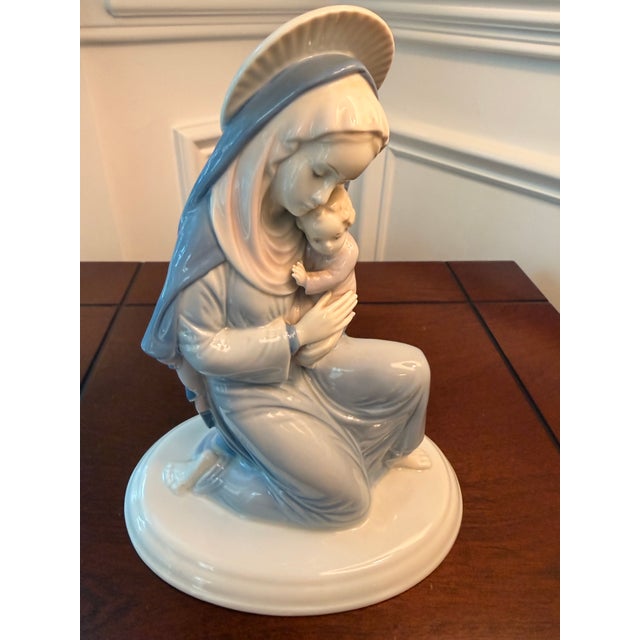 Vintage German Porcelain Madonna and Child Figurine in Blue & White For Sale - Image 9 of 10