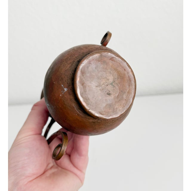 Early 20th Century Antique Arts & Crafts Copper Vase With Scrolled Handles For Sale - Image 5 of 8