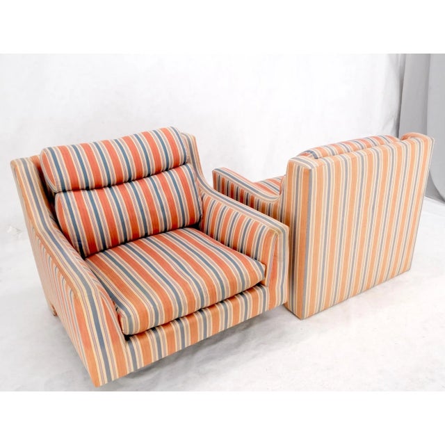 Pair Mid Century Modern Vladimir Kagan Lucite Base Floating Lounge Club Chairs For Sale - Image 12 of 13