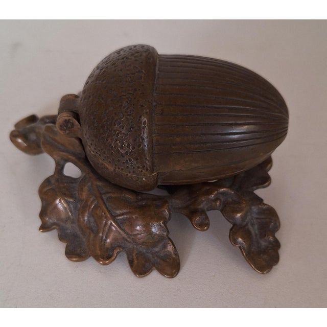 Antique Art Nouveau Lidded Box in the Shape of an Acorn on a Bronze Leaf, 1900s For Sale - Image 5 of 7