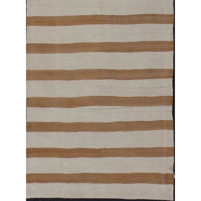Mid 20th Century Vintage Turkish Kilim Rug With Horizontal Stripes in Light Brown and Cream For Sale In Atlanta - Image 6 of 11