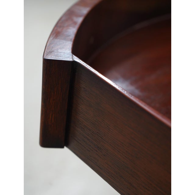 2000 - 2009 Maitland Smith Round Mahogany Leather Top Drum Table For Sale - Image 5 of 18