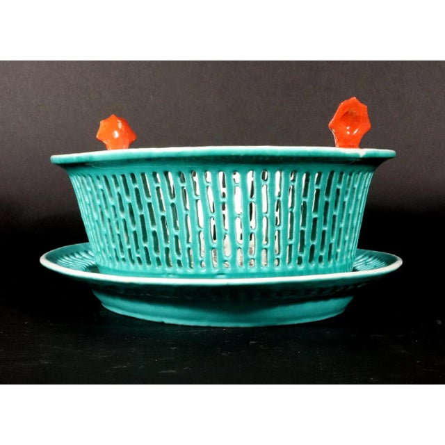 Chinese Export Porcelain Rare Turquoise Fruit Baskets & Stands- a Pair For Sale - Image 4 of 8